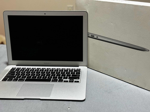 Macbook Air 13 2017 8gb 256gb