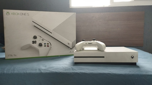 Xbox One S 1tb Branco 