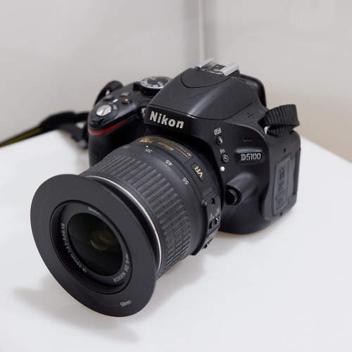 Nikon D5100 + Lente Kit 18-55