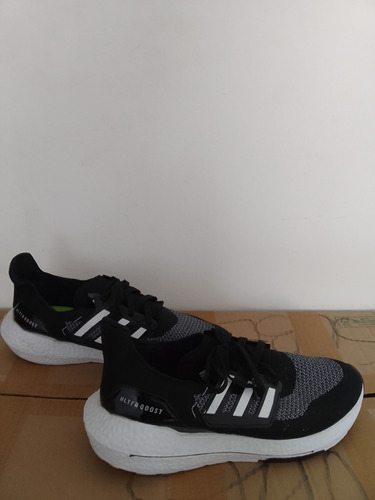 Tenis adidas Usado Ultraboost Masculino Tam 41 Preto Branco 