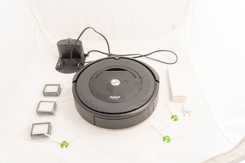 Aspiradora Robot Irobot E Roomba E5 Negra 110v/220v