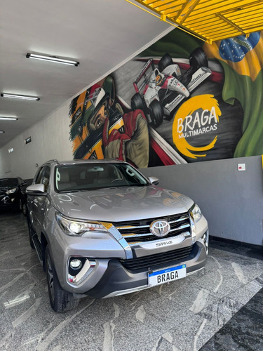 Toyota Hilux Sw4 2019