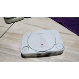 Playstation 1 Psone Só O Aparelho Sem Nada E O Leitor Tá Ruim E O Botão Power Não Ta Bom Funciona Às Vezes. Tá Com Defeito. 811. B2