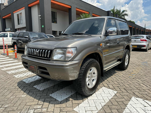 Toyota Prado 2005 2.7 Sumo