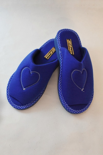 Pantuflas Sin Puntera Con Corazones Verano - Fund. Fuca