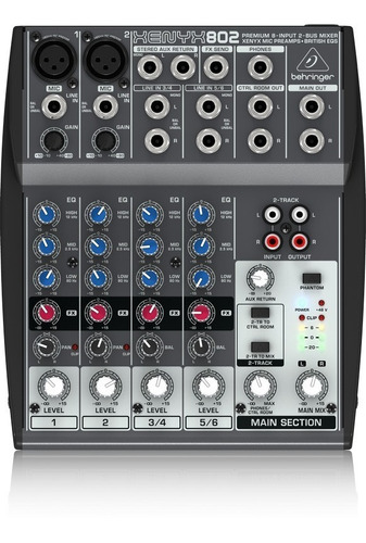 Mezcladora Behringer Xenyx 802