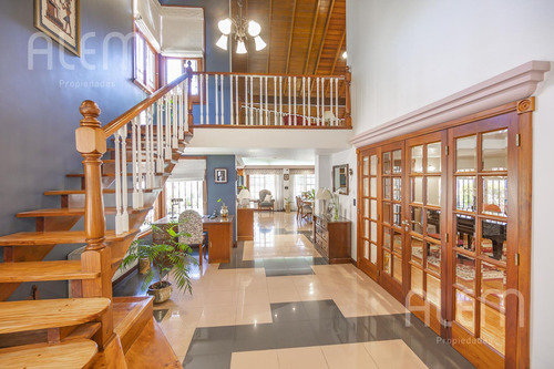 Casa De 4 Dormitorios En Venta En Temperley - Imagen 3