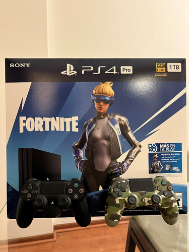 Sony Playstation 4 Pro 1tb Fortnite (inlcuye 2 Controles)