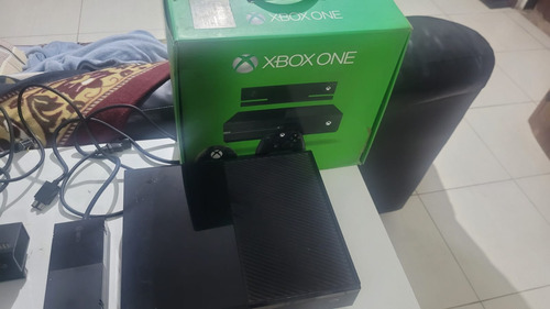  Xbox One  Microsoft 500 Gb Com Kinect  E Controle Branco 