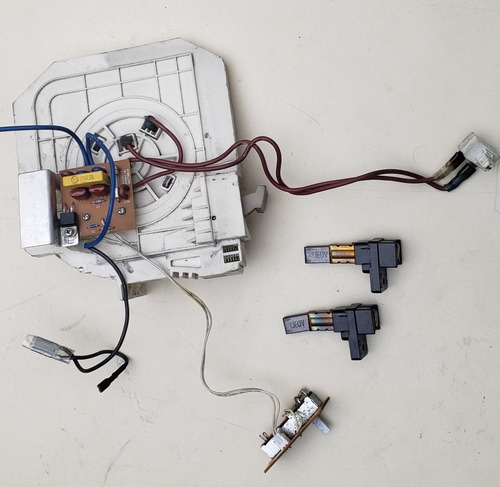 Partes Elétricas Do Aspirador Electrolux Easybox 1600w 