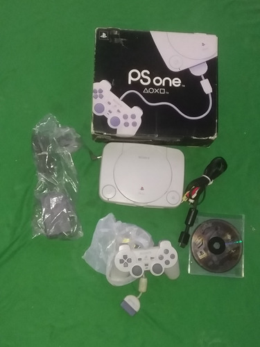 Playstation 1 Ps One Console Impecável Na Caixa Versão 101