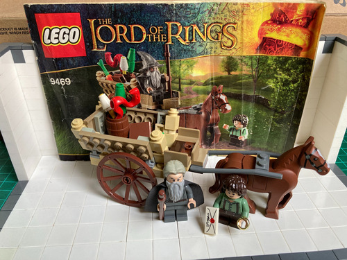 Lego 9469 El Señor De Los Anillos Carreta De Gandalf Y Frodo