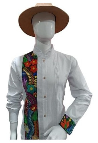 Guayabera Con Bordado Artesanal Cuello Mao Talla  G