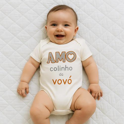 Body Roupa De Bebê Homenagem Frase Amo Colinho Da Vovó