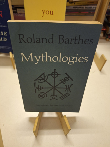 Roland Barthes - Mythologies (en Inglés)