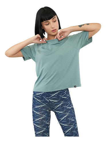 Polera Mujer Deportiva Oversize Menta Corona