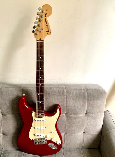 Vendo Guitarra Fender Stratocaster Made In Usa