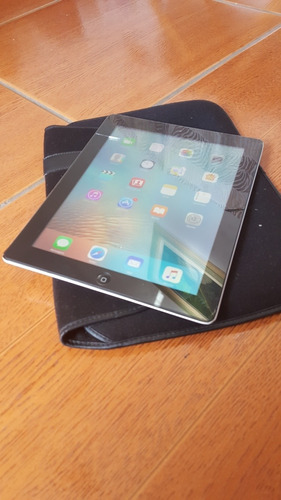 iPad- Modelo: A 1458