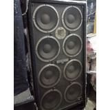 Gabinete Behringer Ultrabass Bb810 