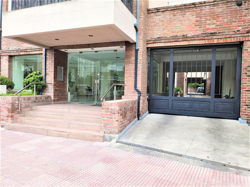 Venta 3 Ambientes  Frente Cochera Centro Tigre