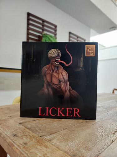 Estatua Resident Evil Licker - Escala 1:4