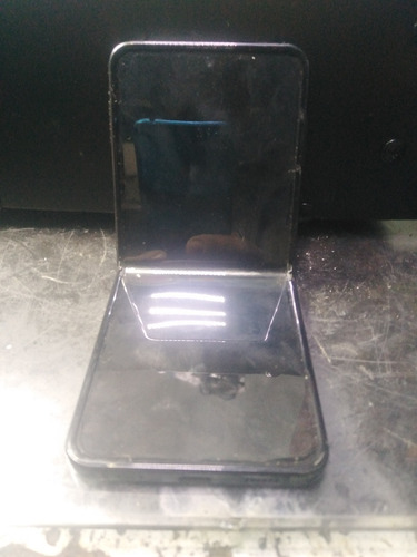 Celular Samsung Z Flip 4 Para Reparar O Piezas