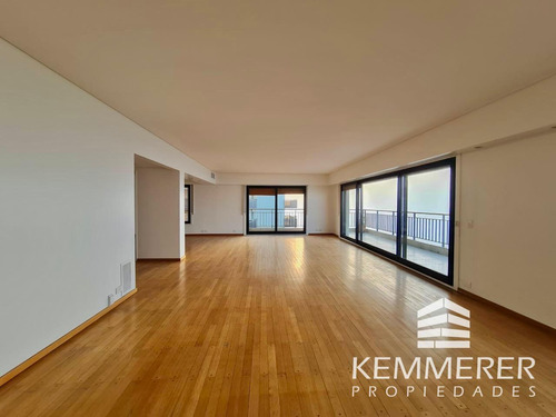 ****departamento Piso Alto En  Av Libertador Al 300*** Super Luminoso****