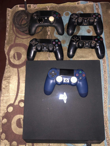 Play Station 4 Pro