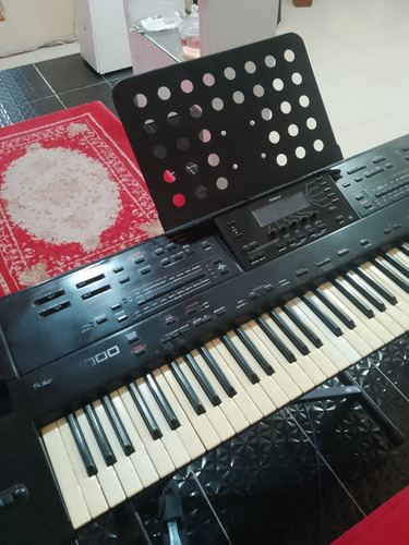 Teclado Sintetizador Roland G 1000