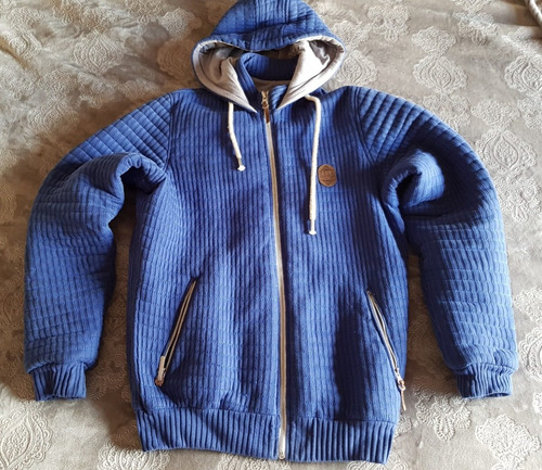 Única Campera De Egipto Puro Algodón Capucha Y Forrada