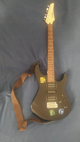 Yamaha Erg121u Bl Guitarra Eléctrica Color Negro(usado)