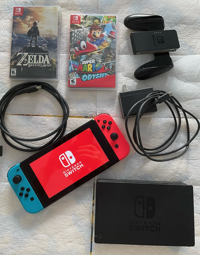 Consola Nintendo Switch 32gb Standard Edition+ Zelda Y Mario