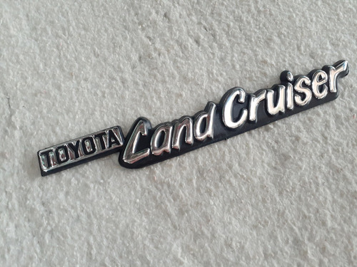 Emblema Palabra Toyota Land Cruiser Foto 4