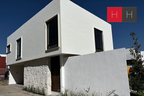 Casa En Venta En Zona Forjadores, Atrás De Plaza San Diego - Imagen 4
