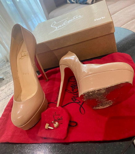 Sapato Christian Louboutin