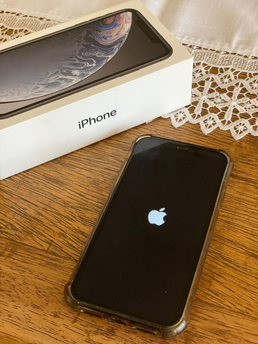 Apple iPhone XR 64 Gb - Preto