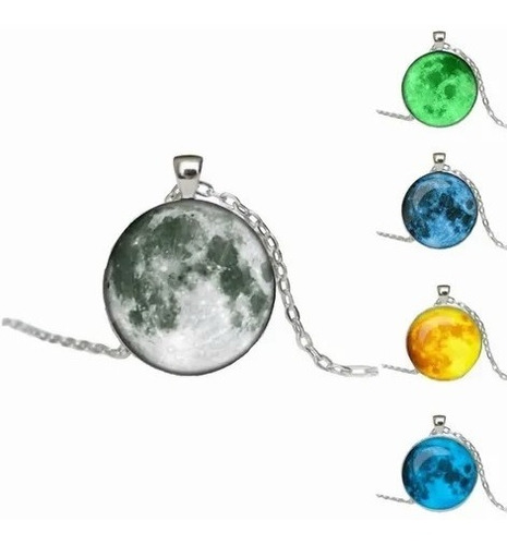 Collar De Luna Llena Brillante Brilla En La Obscuridad 3d