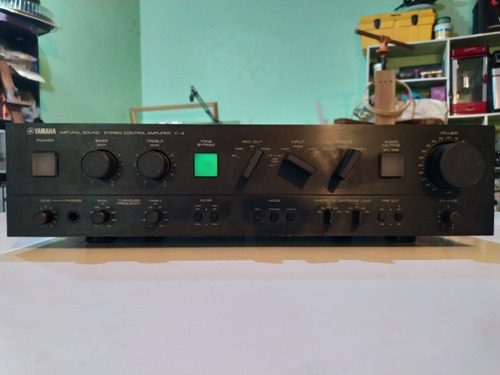 Pre Amplificador Yamaha C-4