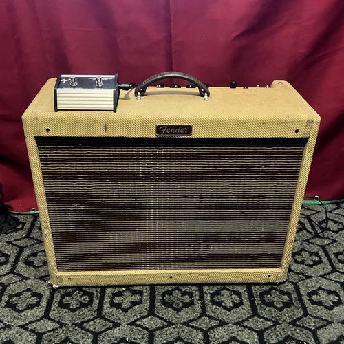 Fender Blues Deluxe 40w + Footswitch + Caixa Slave 1x12   