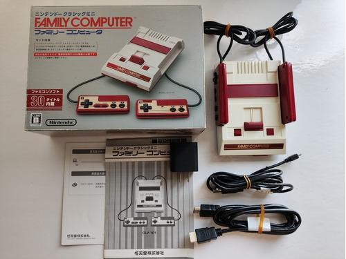 Nintendo Classic Mini Family Computer Con Cargador Y Juegos