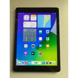 iPad  Apple  5th 2017 A1823 32gb  Con Chip Space Gray