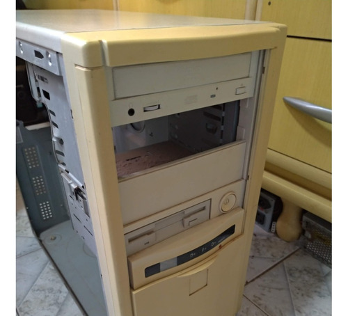 Gabinete Retro At Pc Antigo Pentium 3