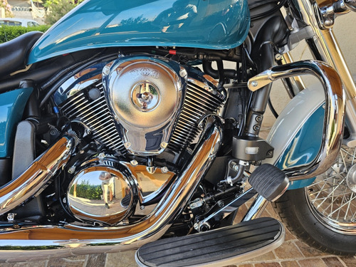 Kawasaki Vulcan Classic 900