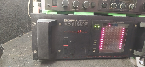 Amplificador Pa 1800x Cygnus 