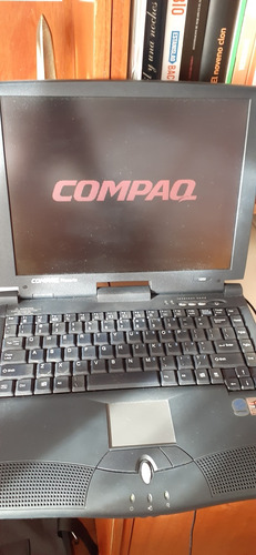 Notebook Compaq Presario 1200 Y Accesorios.  Año 2001.
