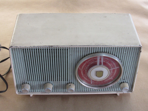 Radio Philips Modelo B2r76u Funcionando