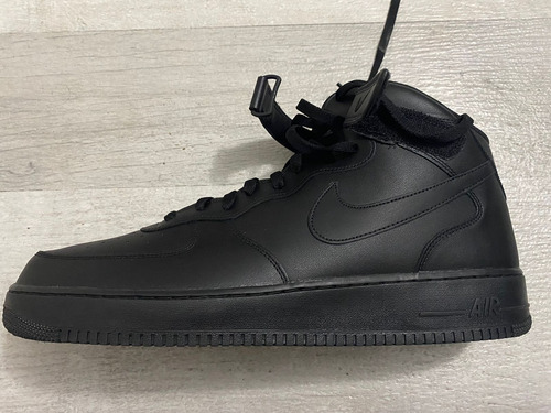 Nike Air Force 1 Mid 07 Negras