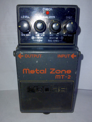 Boss Metal Zone Mt-2 Pedal De Efecto