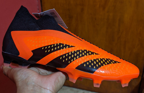 Botines adidas Predator Accuracy Fg