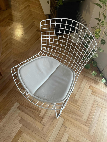 Sillas Bertoia 2